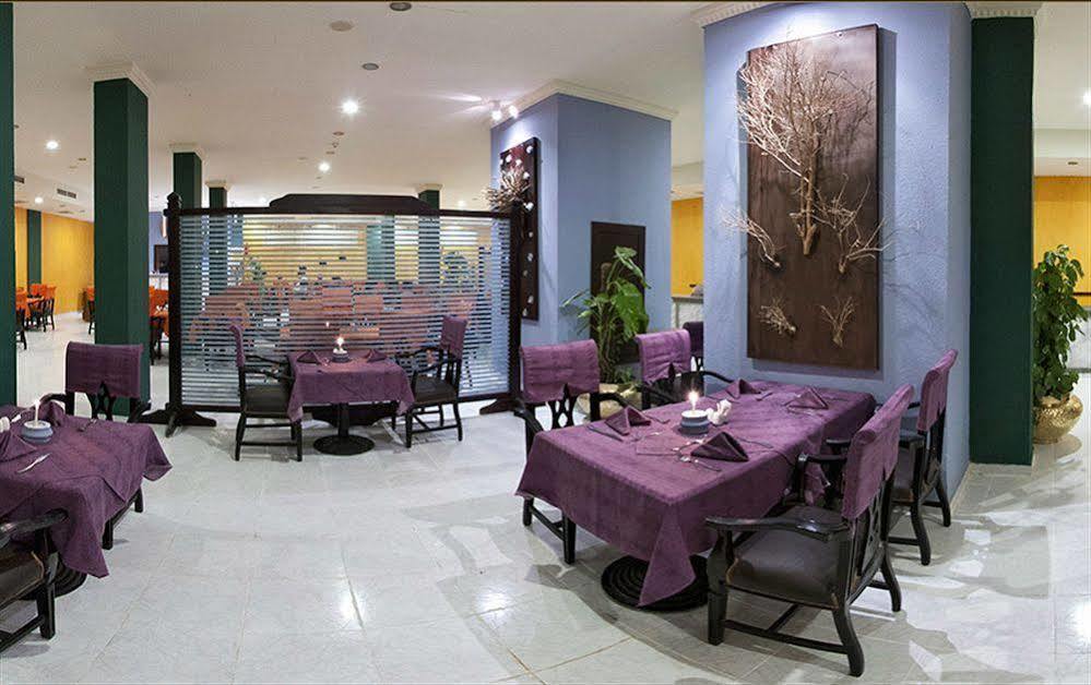 Golden 5 Sapphire Suites Hotel Hurghada Ngoại thất bức ảnh